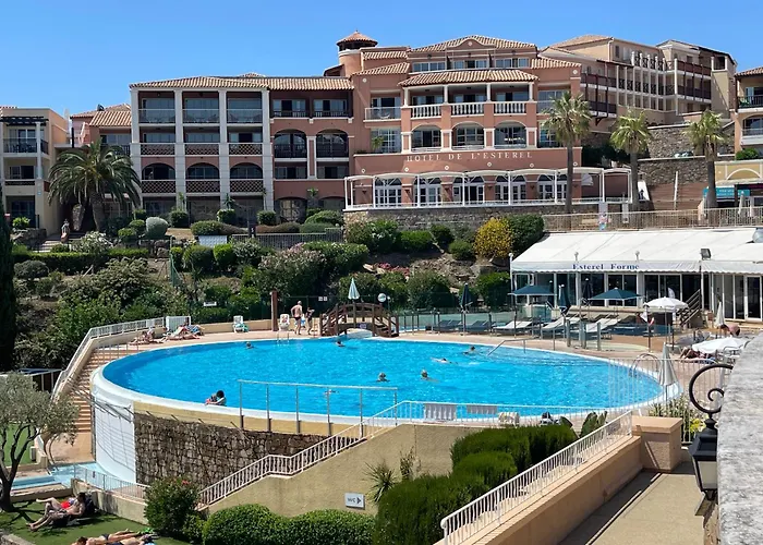 Cap Esterel 4/5 Personnes דירה